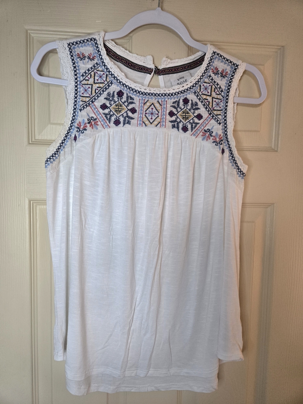 Knox Rose White Sleeveless Tank with Multicolor Embroidered Yoke